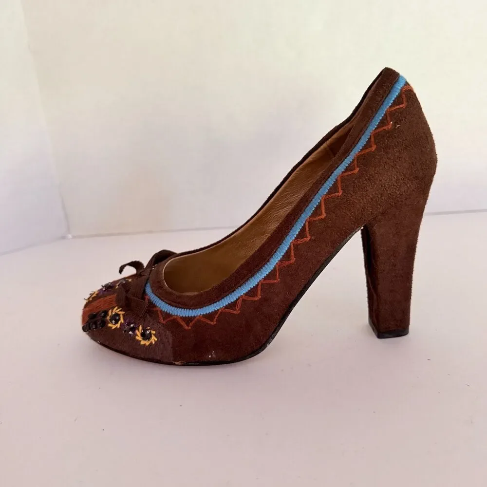 Two Lips, VTG Y2K Brown Round Toe Beaded Bow Pumps, 8 Boho Twee